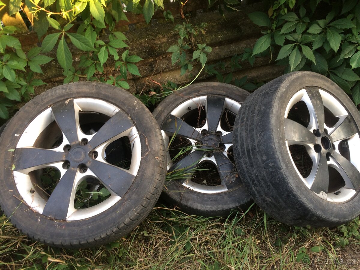 Alu kola R17