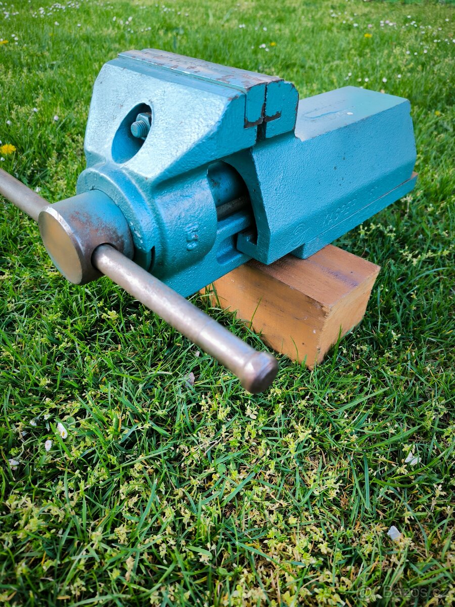 Svěrák Kasper zámečnický 150 mm