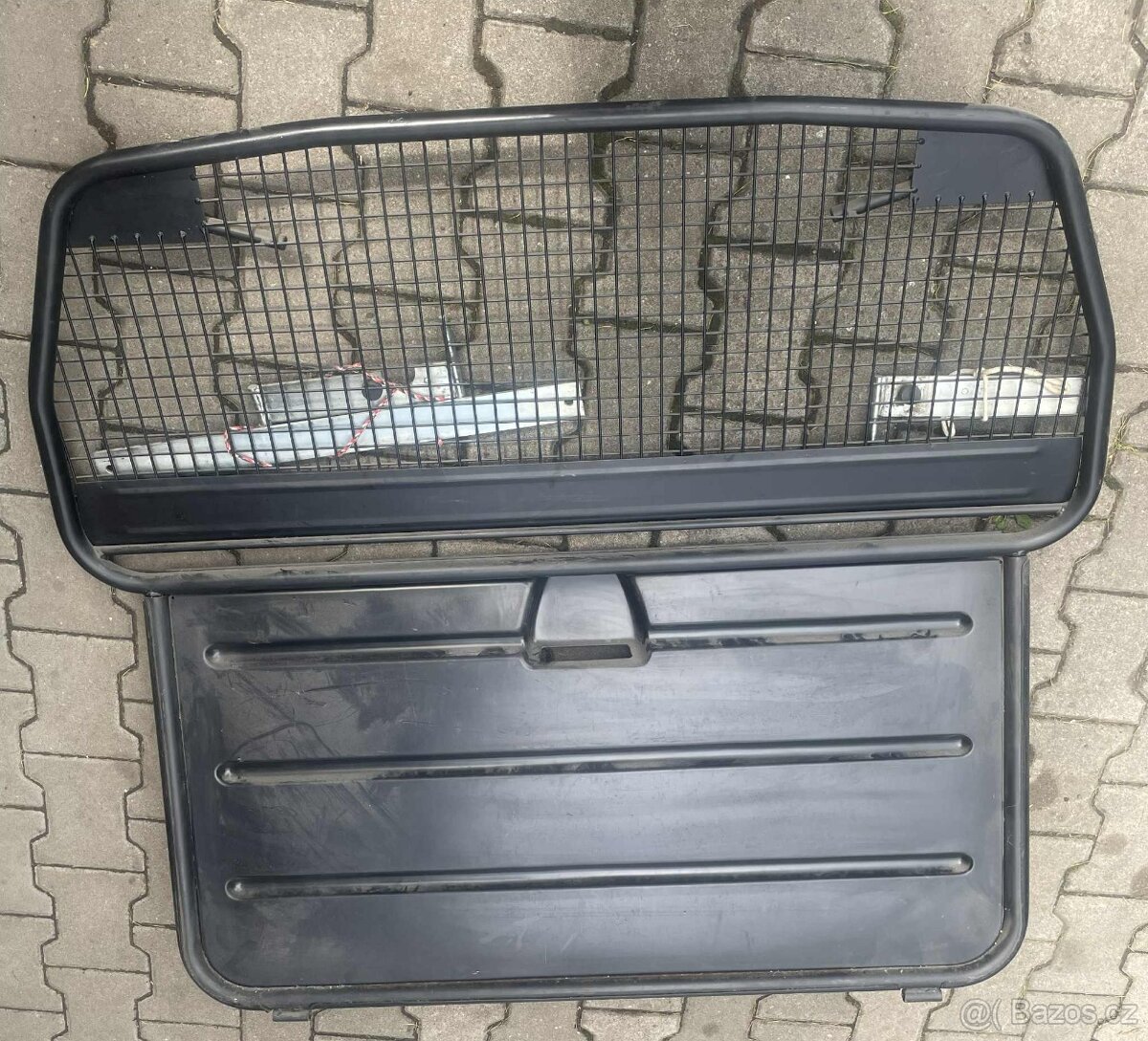 Mříž za druhou řadu sedadel do Berlingo/Partner