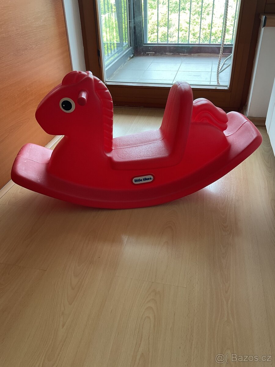 Dětský houpací kůň