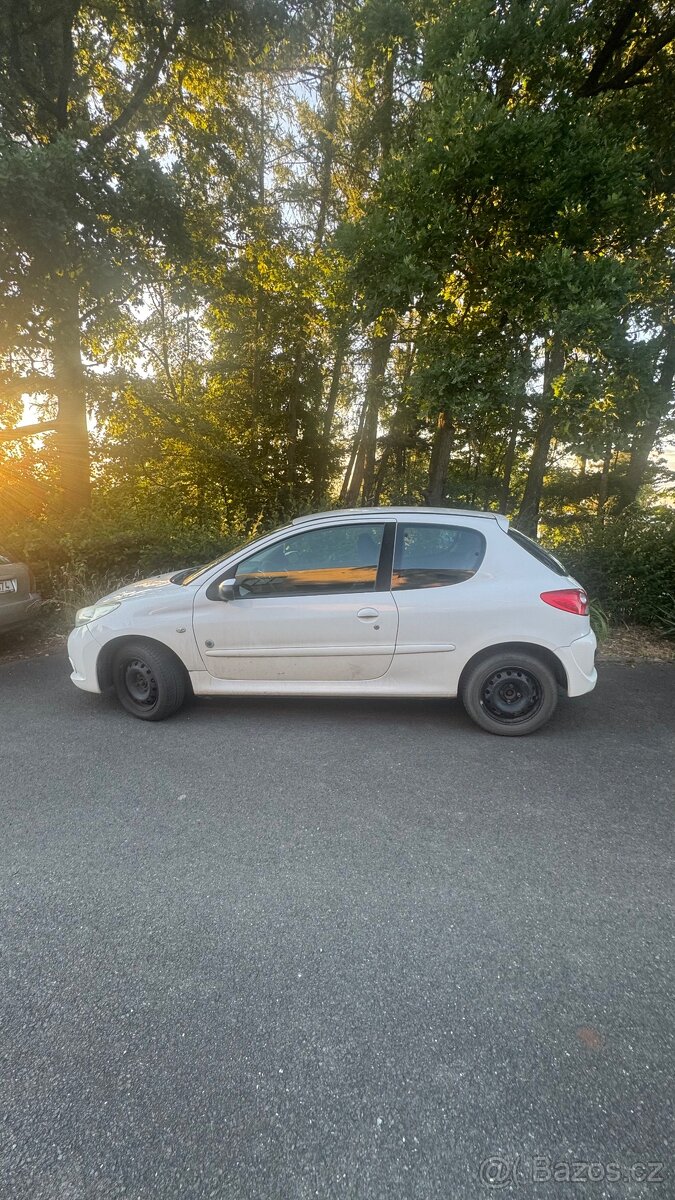 Peugeot 206+