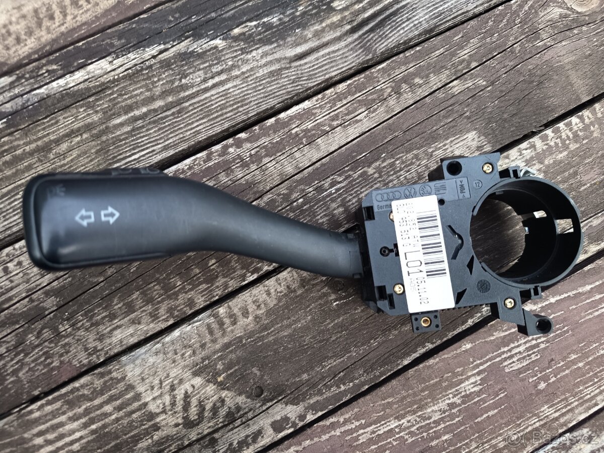 Levá páčka blinkr, světla octavia 1 + koncern