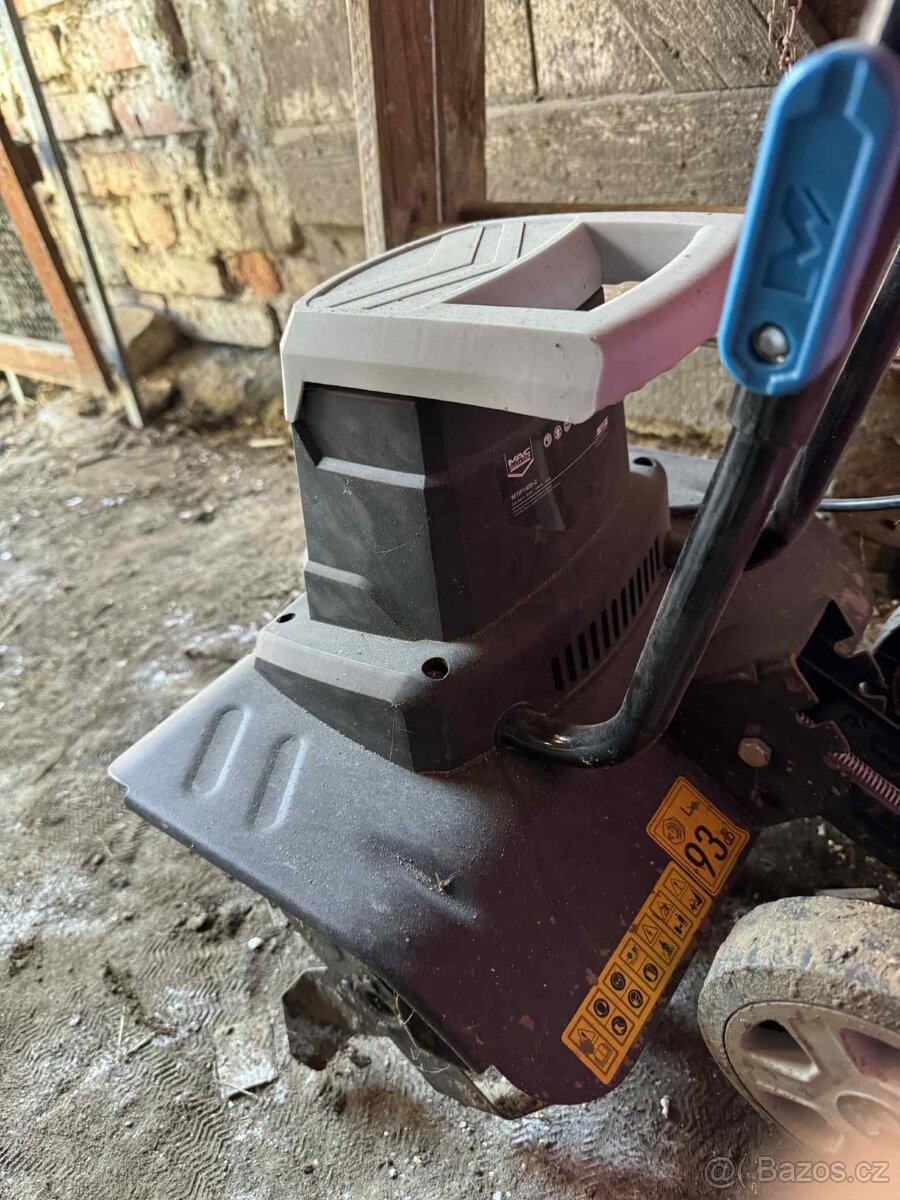 Elektrický kultivátor 1400w