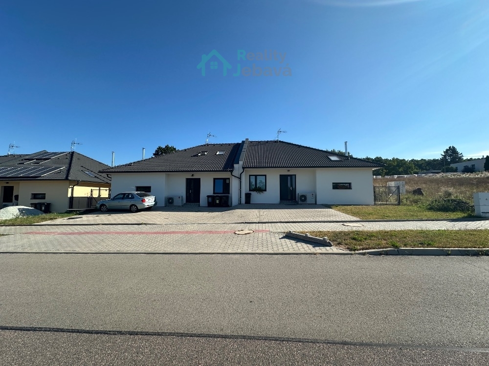 Prodej hrubé stavby RD 4+kk 143 m2, pozemek 520 m2, Klenovk