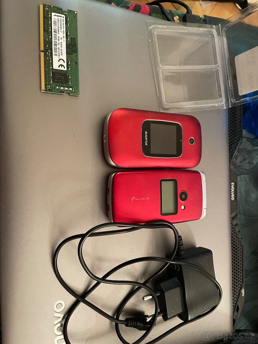 Mobily pro seniory a rádia