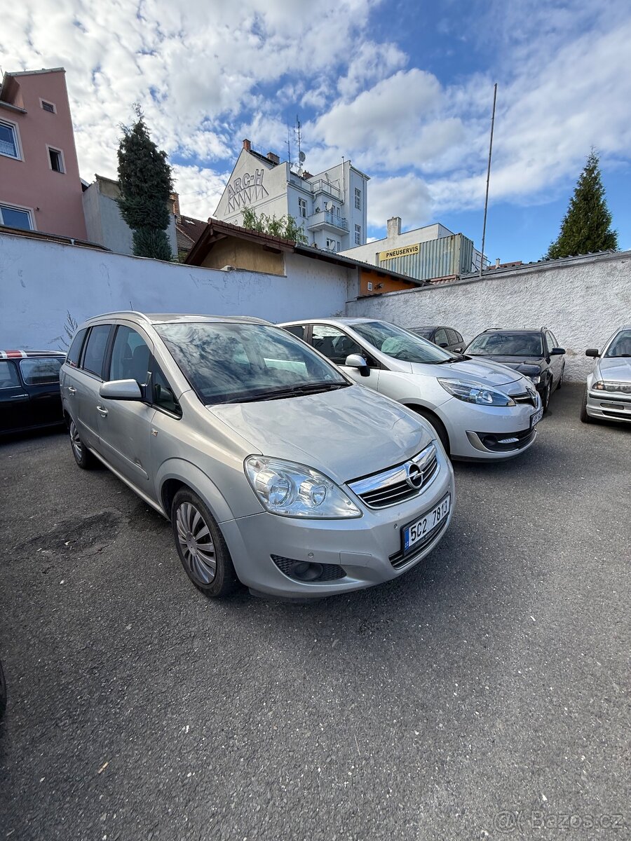 Opel Zafira, 1.7CDI 81KW KUŽE KLIMA 7MIST Ojeté, 11/2008, 28