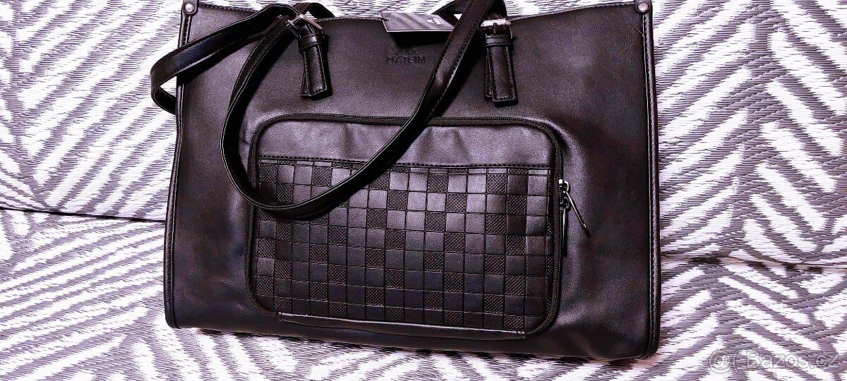 NOVÁ VĚTŠÍ ČERNÁ KABELKA DO RUKY I PŘES RAMENO