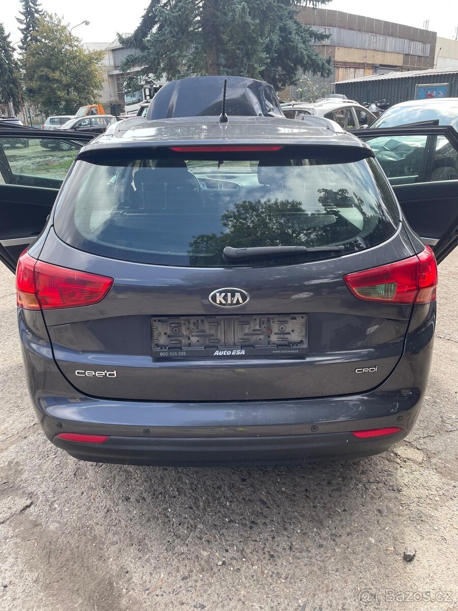Kia ceed 2013 kombi 1.6 crdi 100kw