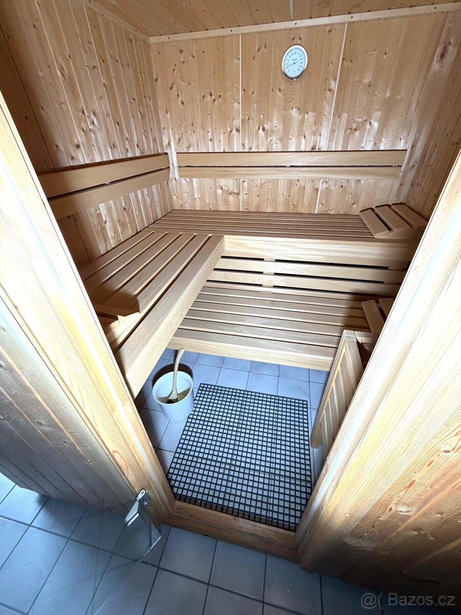 Finská sauna Klafs 198x198x198cm