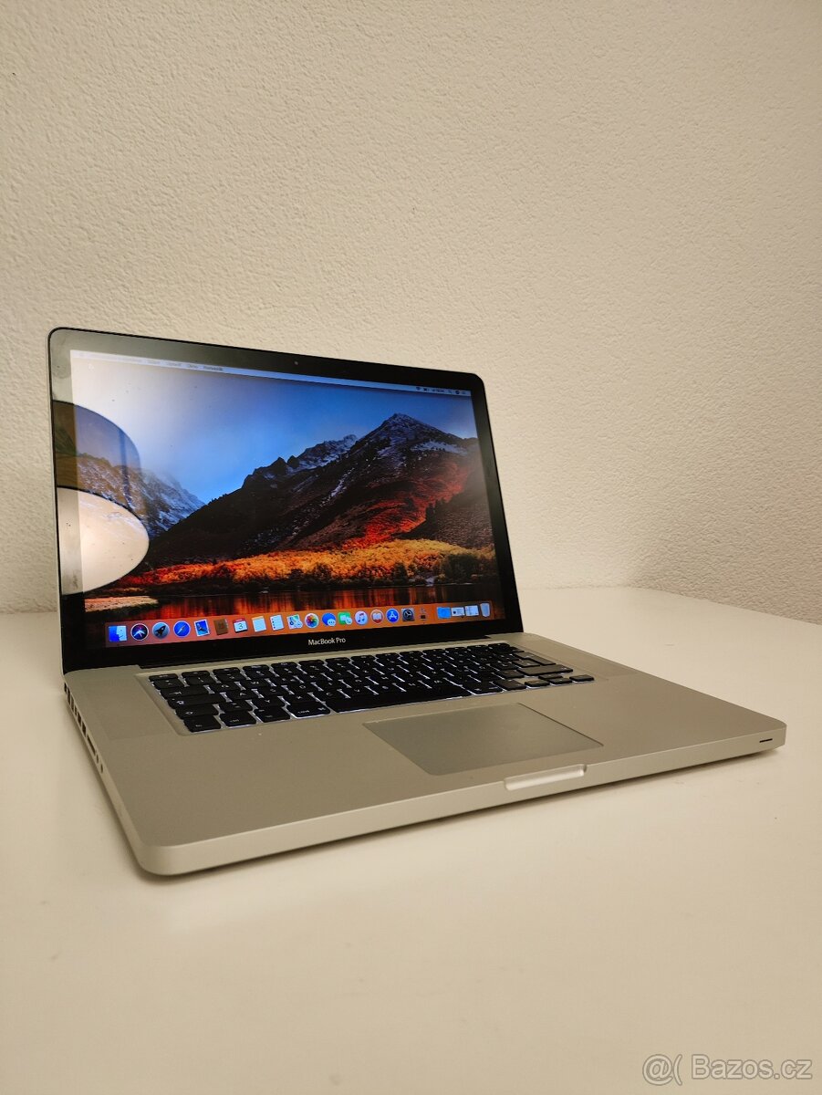 MacBook Pro 15 2011 | i7 • 16GB • 256GB