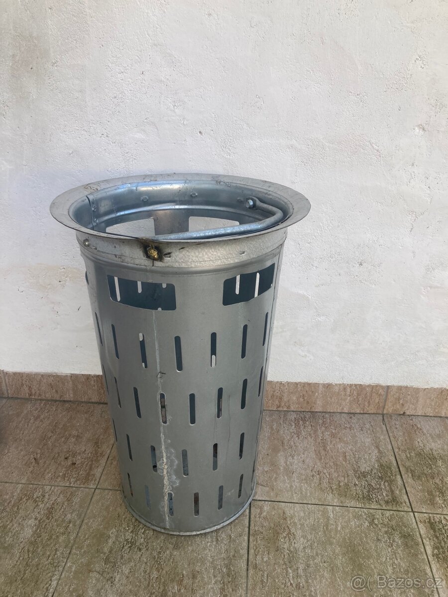 Koš do kanálu pozink