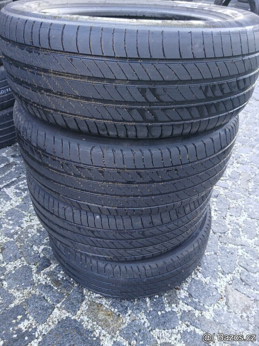 205/55/17 letní pneu 205/55 R17
