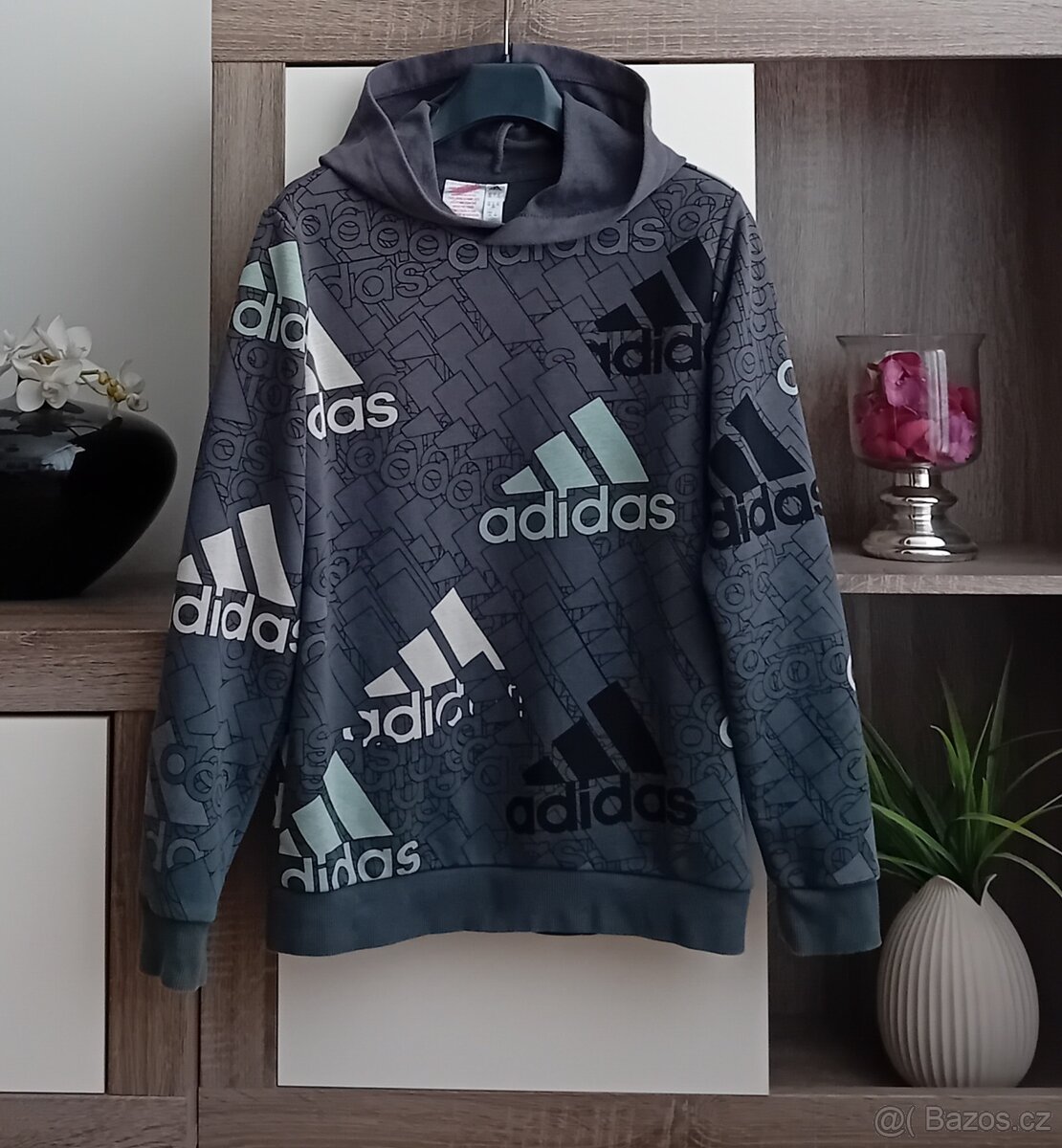 Adidas unisex mikina vel. S