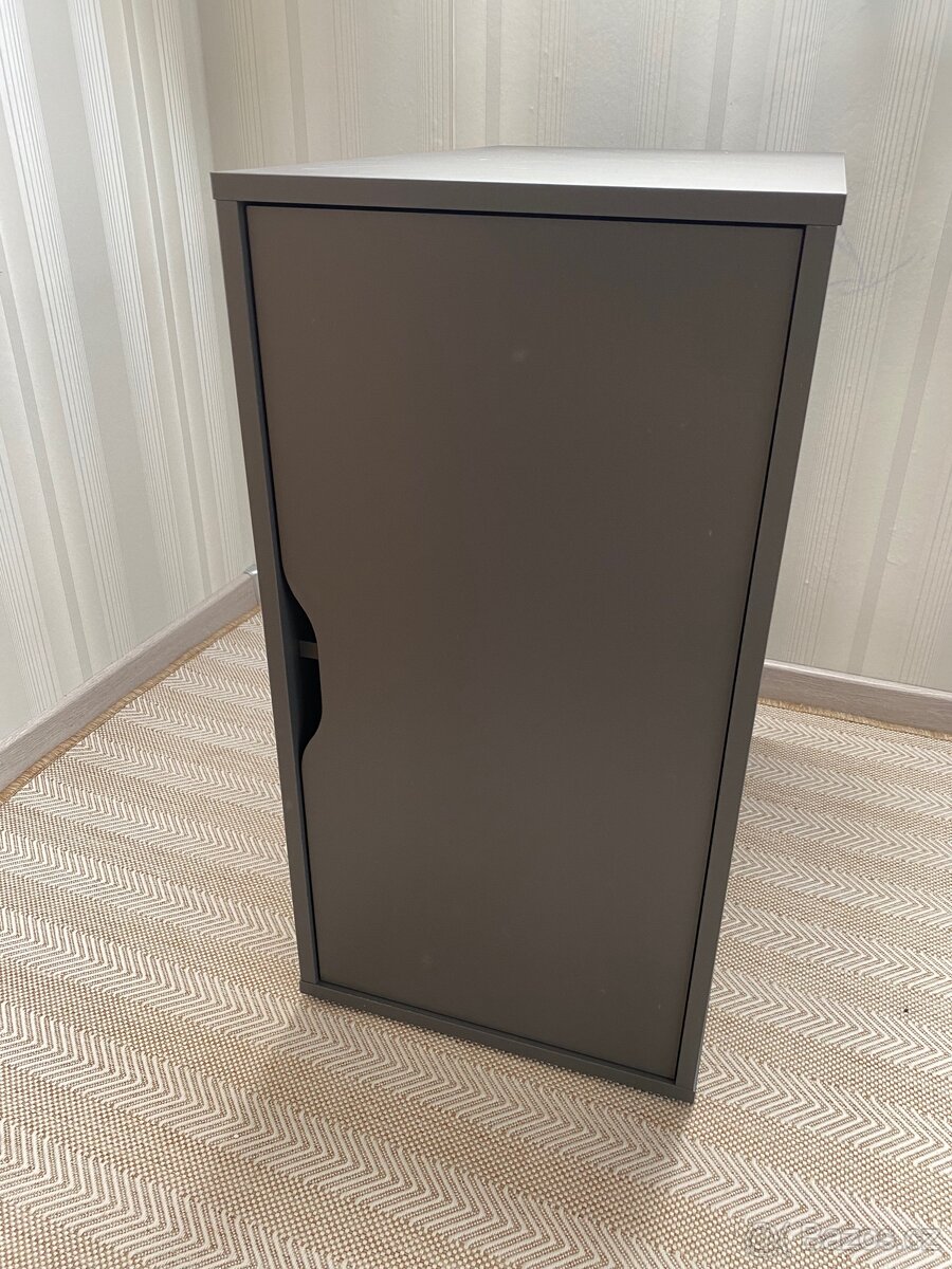 Komoda Ikea Alex