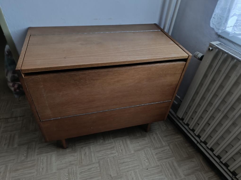 Prodám starý peřináč