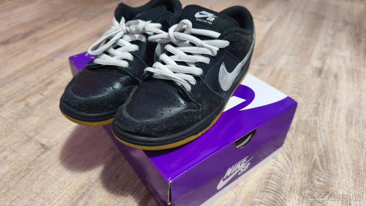 Nike dunk low SB pro