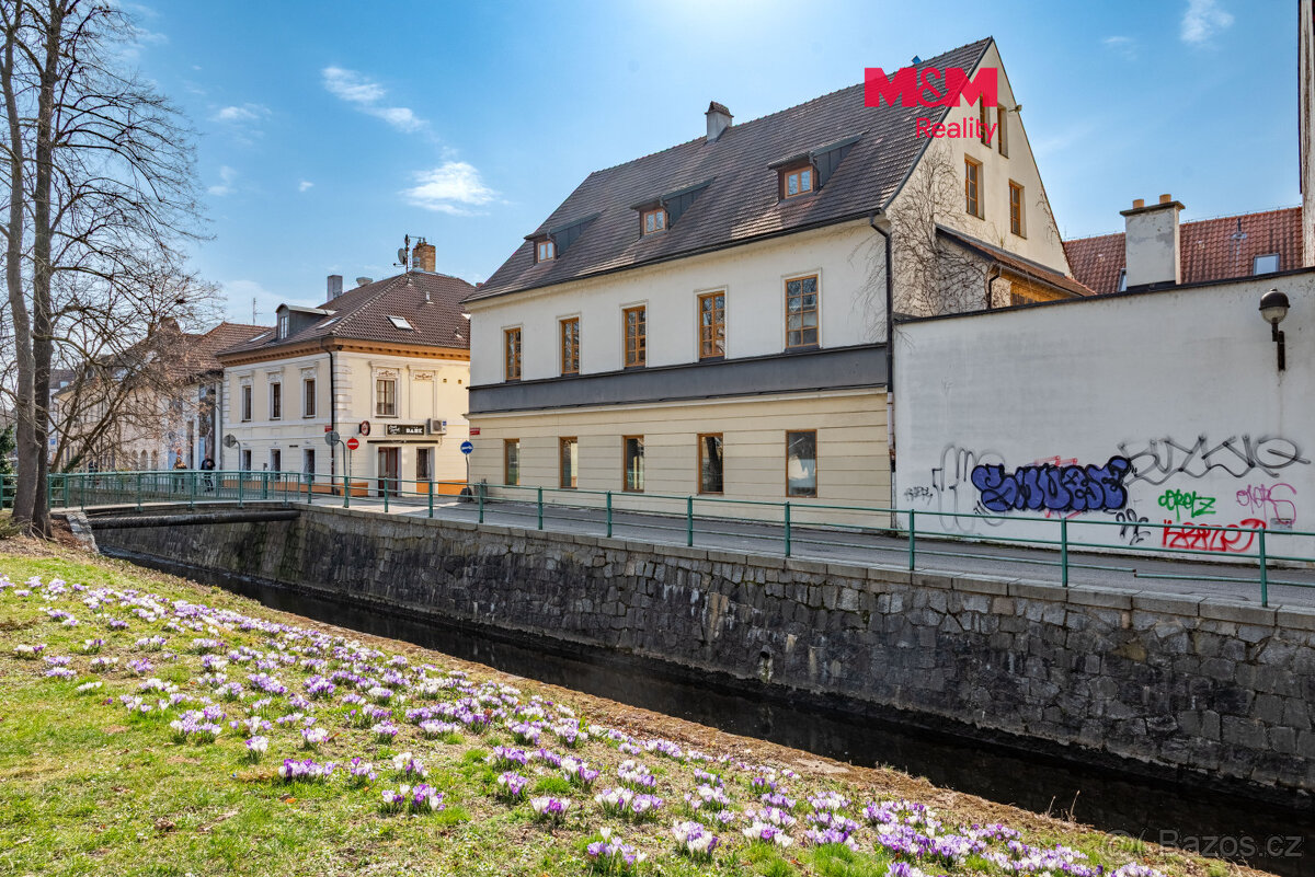 Prodej obchodního objektu, České Budějovice, ul. Hradební