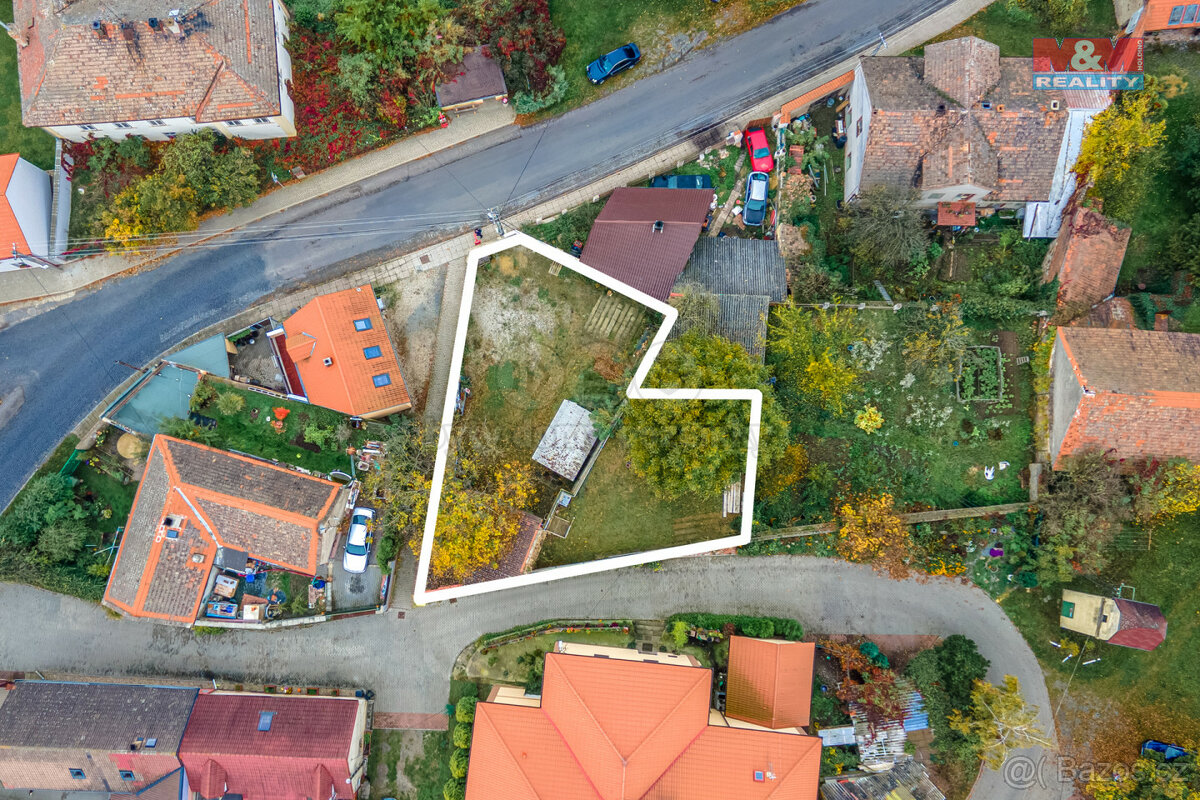 Prodej pozemku k bydlení, 461 m², Hobšovice