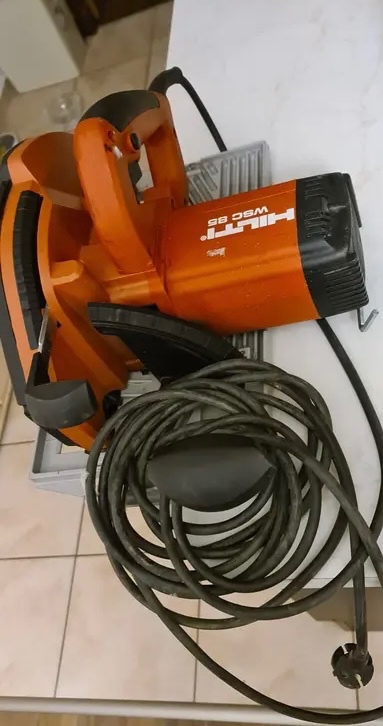 Hilti WSC 85 skoro nová