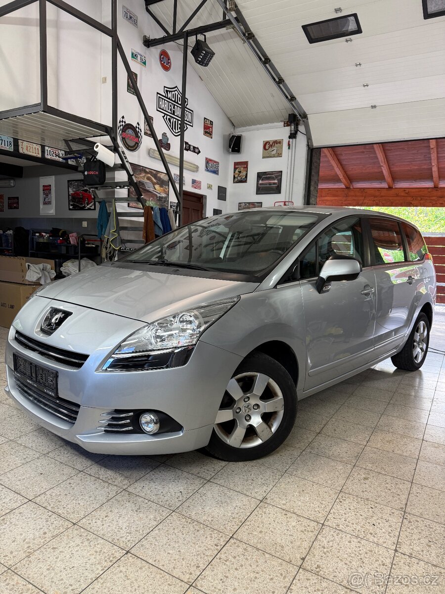 Peugeot 5008 1.6HDI 80kw—2010–MANUÁL—149.000km—
