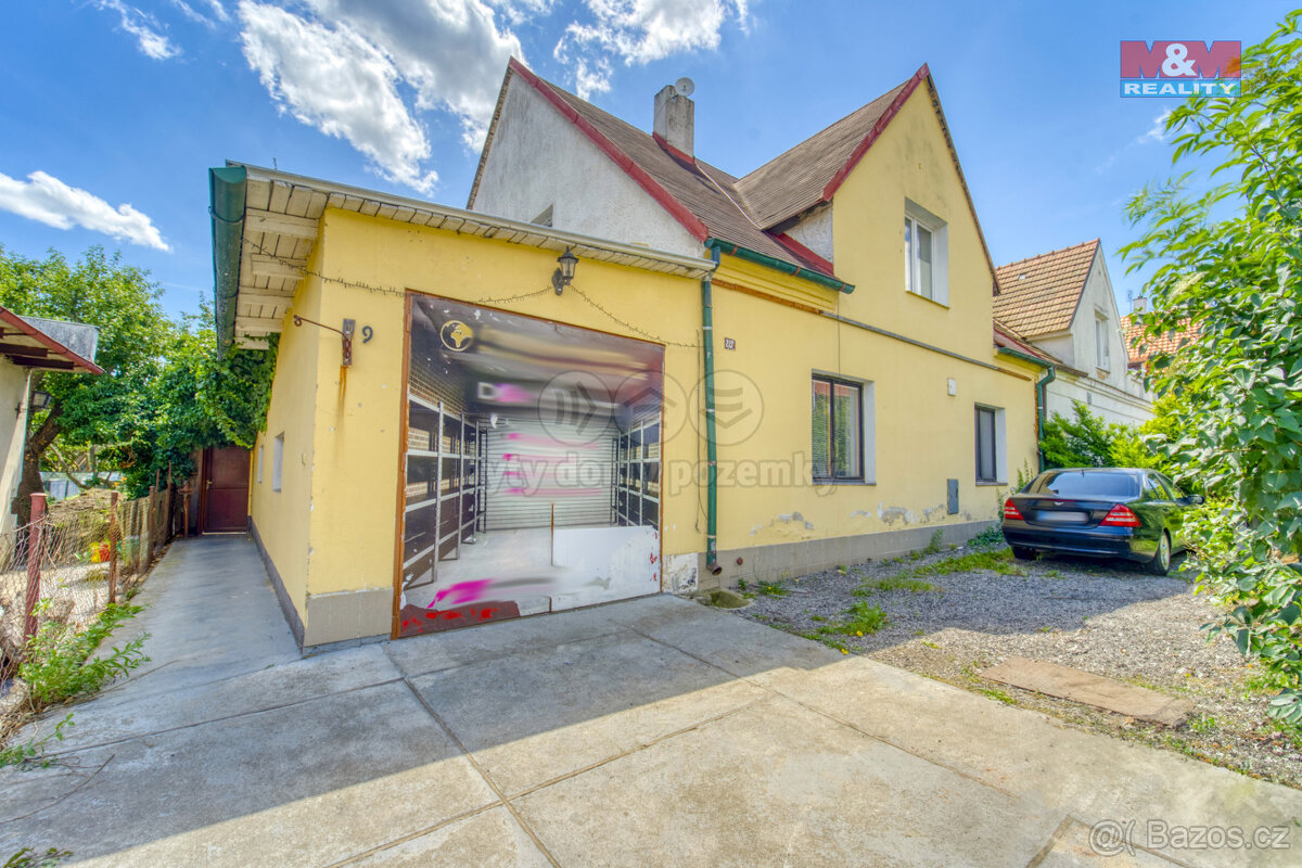 Pronájem rodinného domu, 260 m², Praha, ul. K Fialce