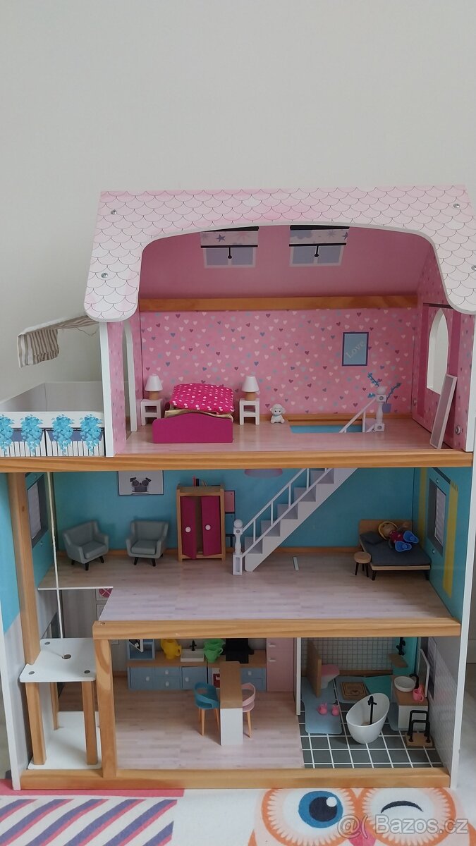Domeček pro panenky