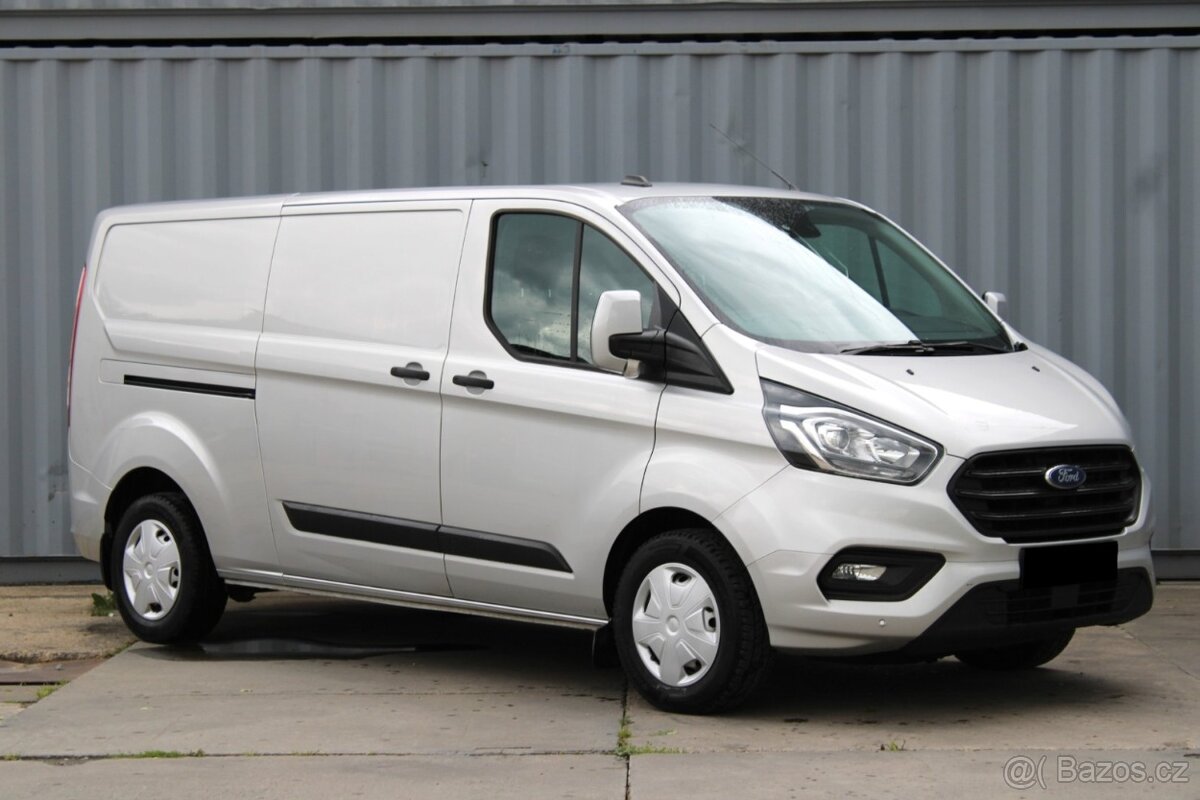 Ford Transit Custom 2.0TDCI,L2H1,REGÁLY,NAVIJÁK,AC