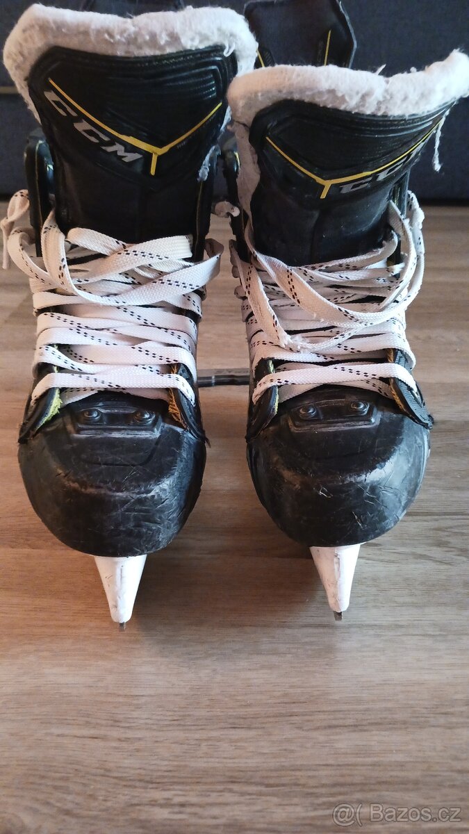 Brusle CCM Super Taks AS3 PRO vel. 40.5 / 6