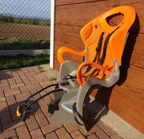 Sedačka na kolo zn. Tiger-tot pro váhu dítěte max 22 Kg