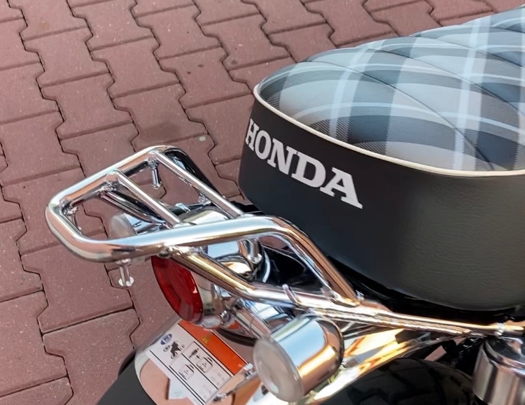 Honda Monkey krásný nosič