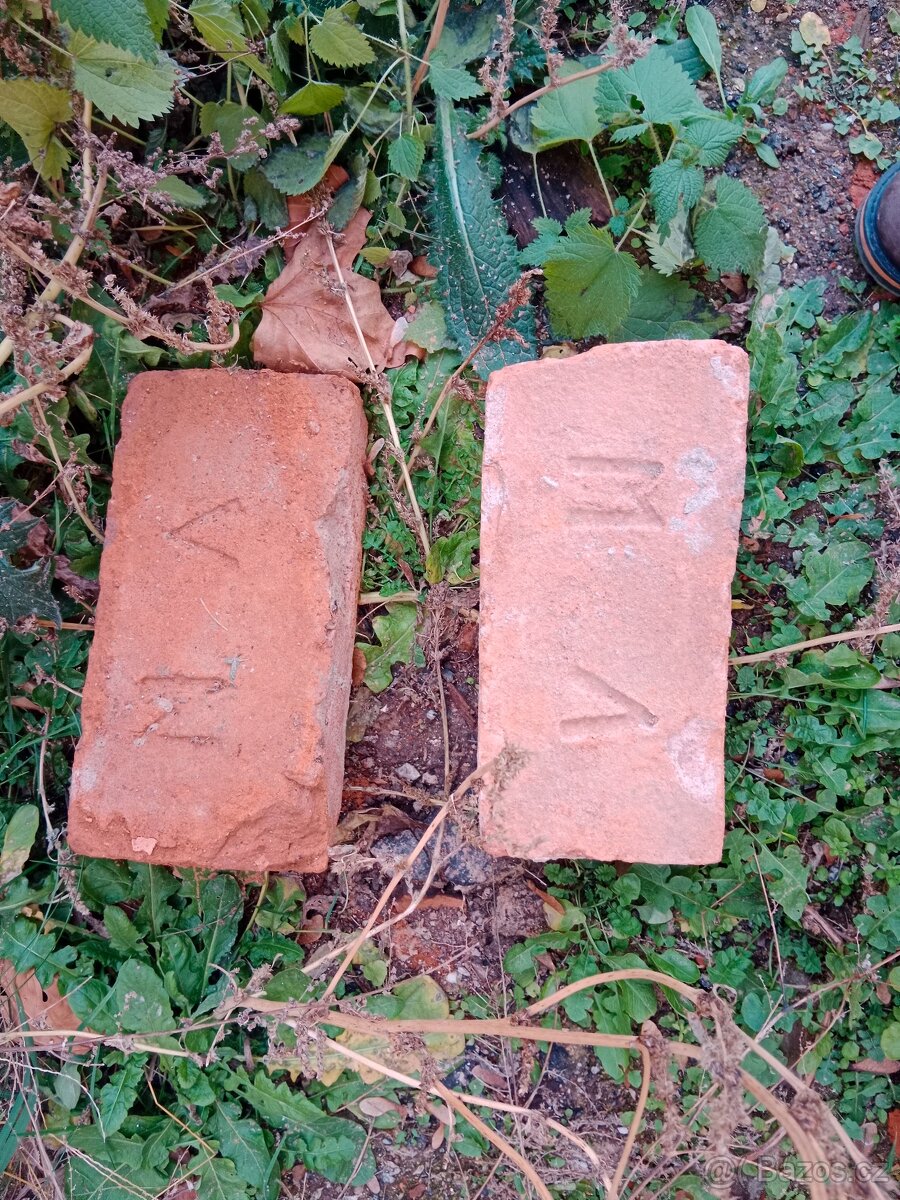 Palene cihly zvonilky