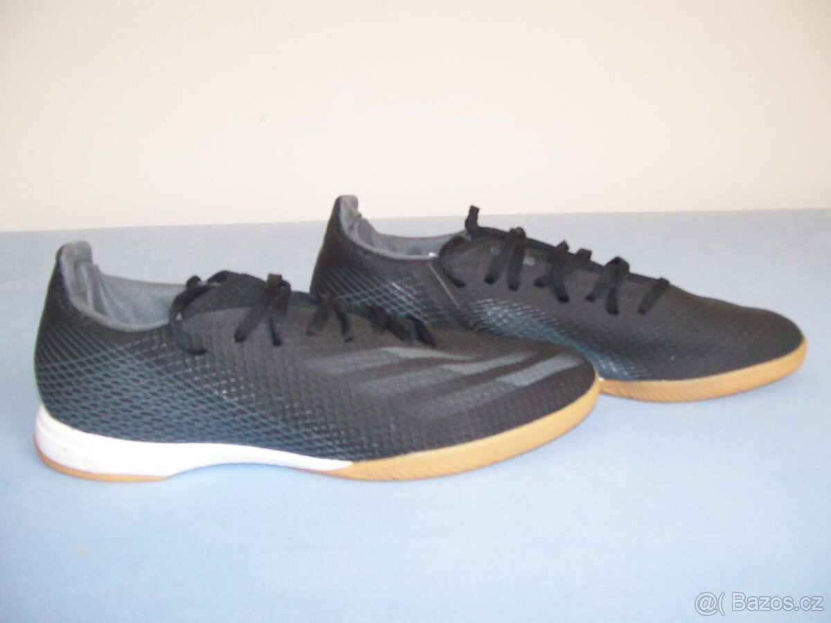 Sportovní obuv pánská ADIDAS - č. 43 1/3 (sálovky)