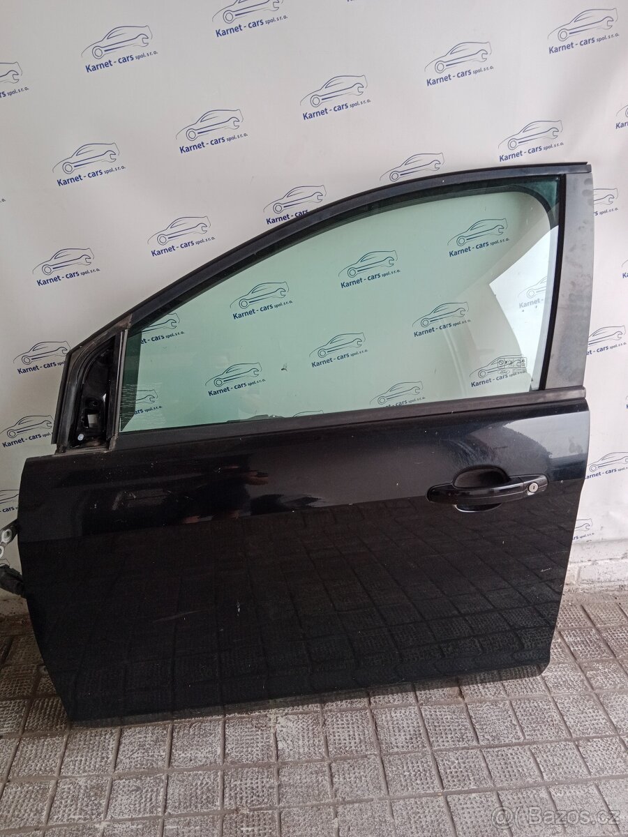 Dveře na ford focus II facelift černé