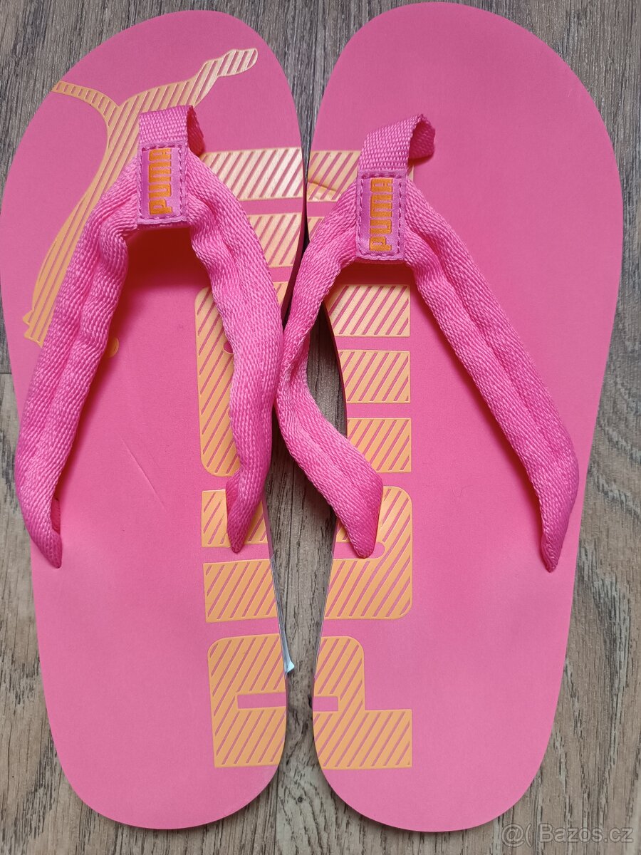 Nové plážové boty - žabky PUMA vel 39