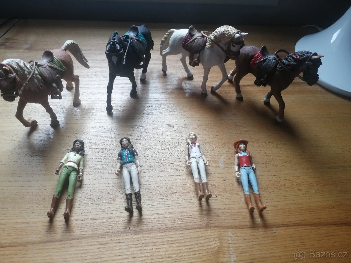 Schleich koně kloubové jezdkyně Sofia Hannah Sarah Lisa
