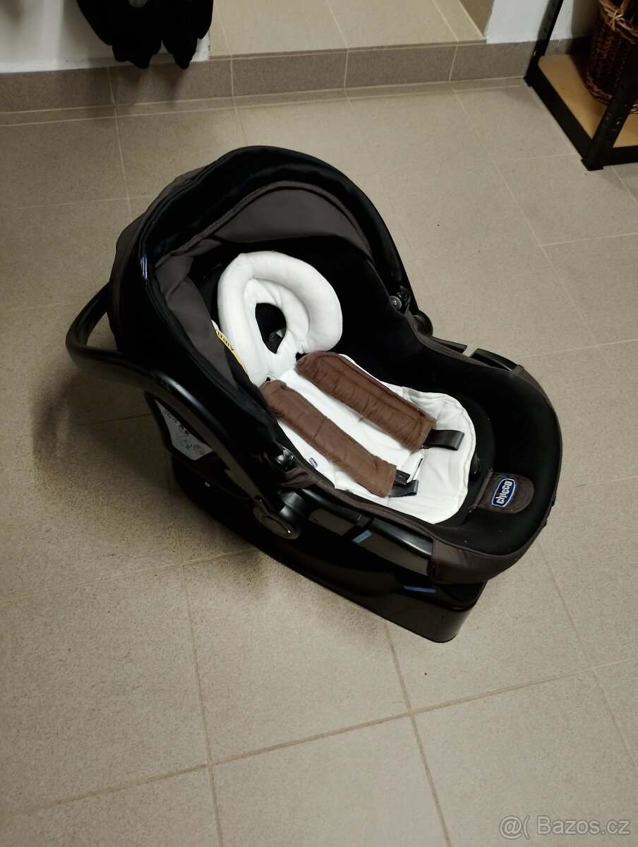 Autosedačka, vajíčko Chicco