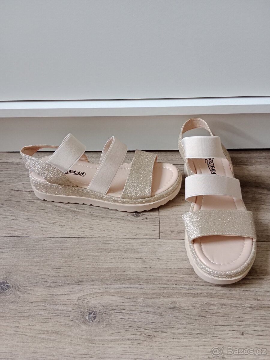 Nové dámské sandály Deichmann vel.38