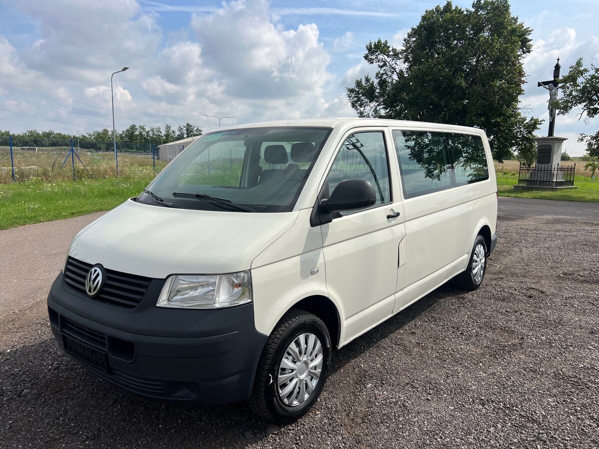 VW Transporter T5 Long 1.9 TDI