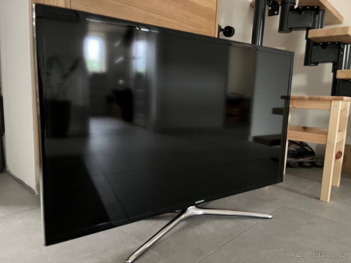 Televize Full HD LED 40” (101 cm)