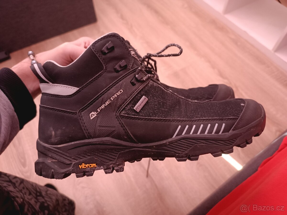 Alpine pro Weste - 44 (skoro nové )