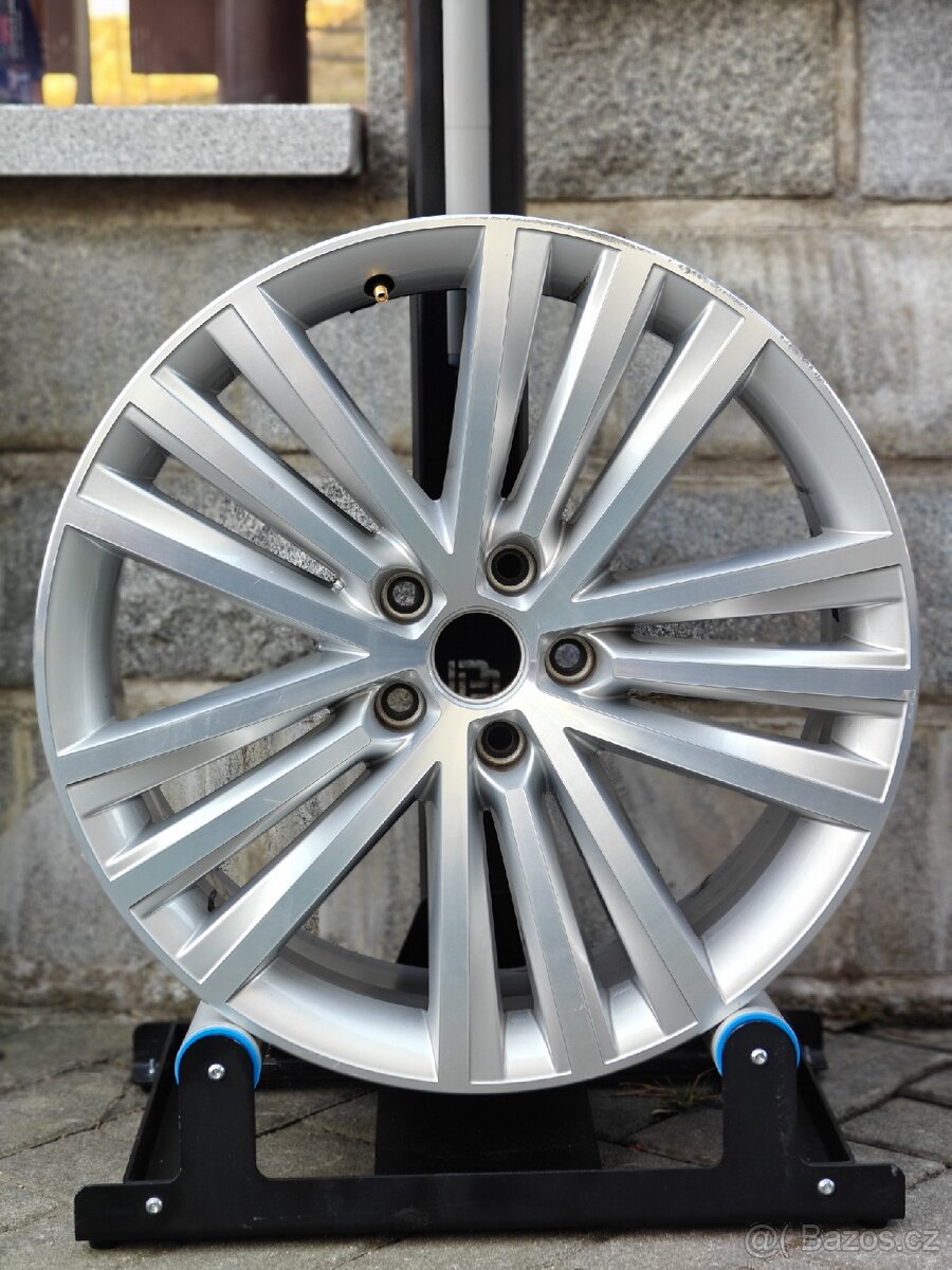 Alu disk Škoda Sirius 19" Superb III