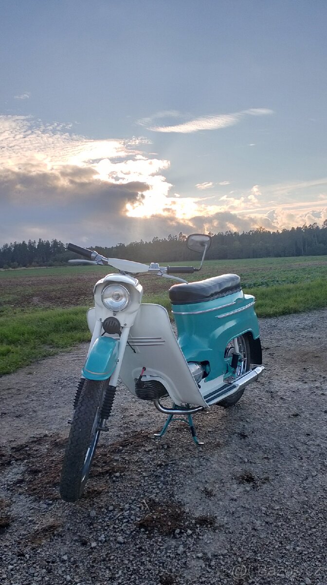 Jawa Pionýr 50 s TP