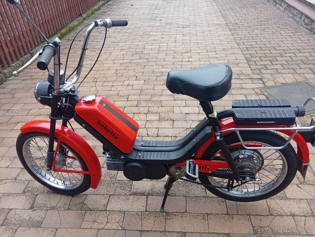 Prodám Babeta 210 červené barvy (3) nový model