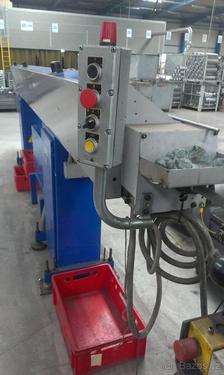 Podavač tyčí IEMCA AS 325/37