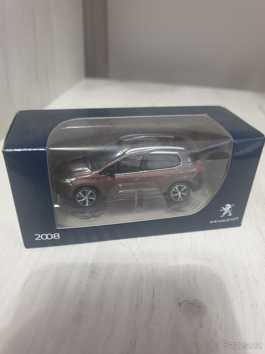 Model vozu Peugeot 2008 v měřítku 1:64