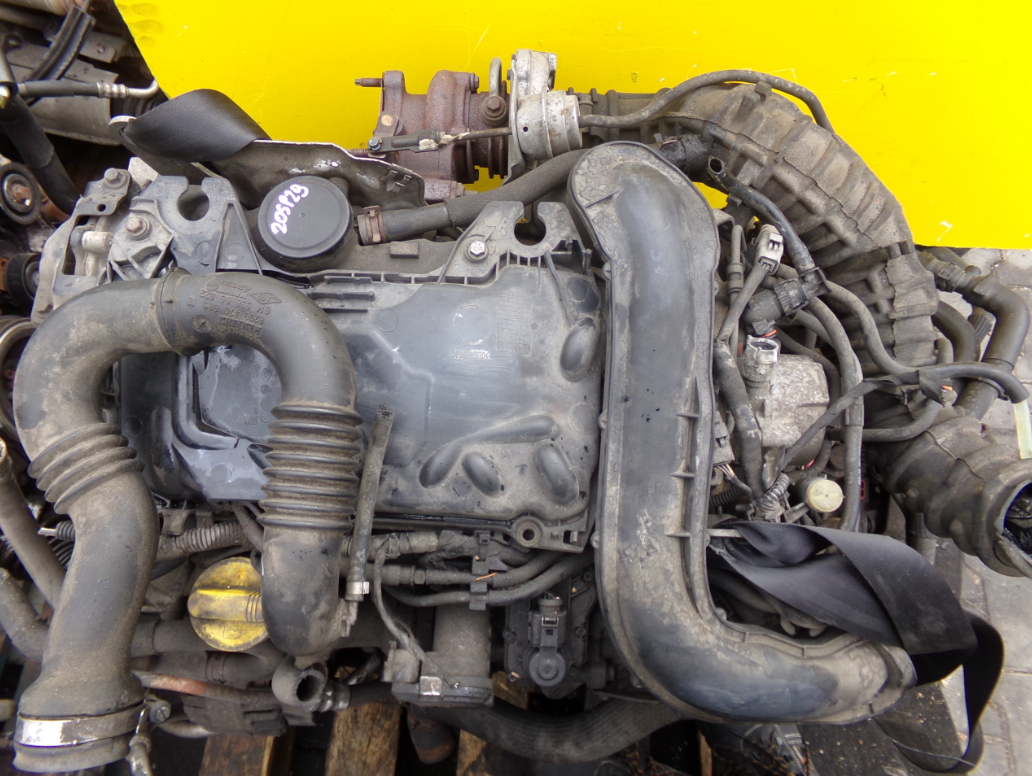 Motor TRAFIC VIVARO 2.0 DCI EURO 4 10r 84kW M9R782