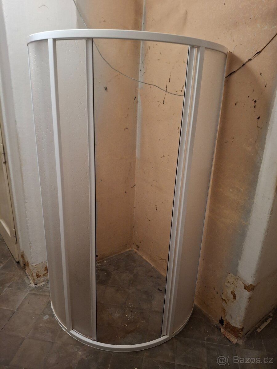 Sprchová zástěna + vanička