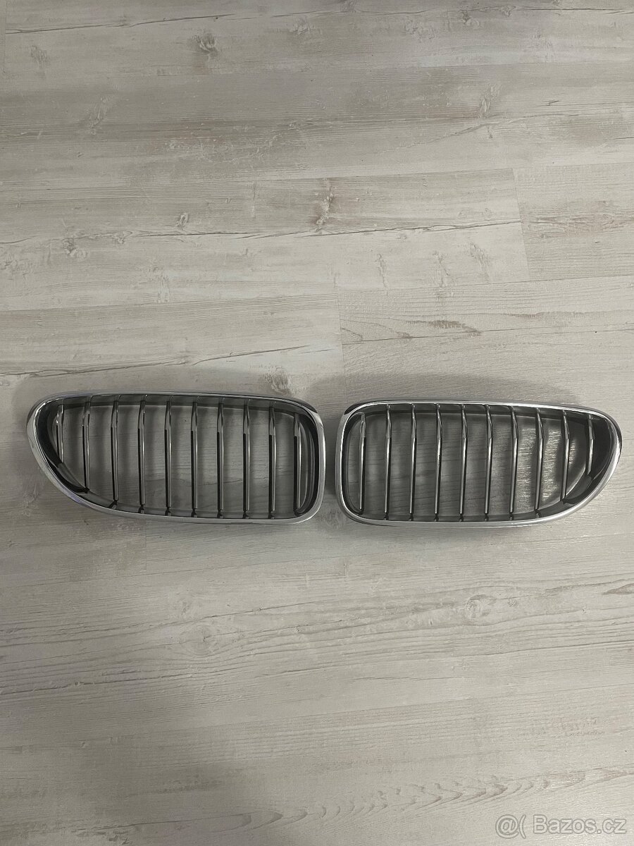 Prodám mřížky (ledviny) na BMW F12