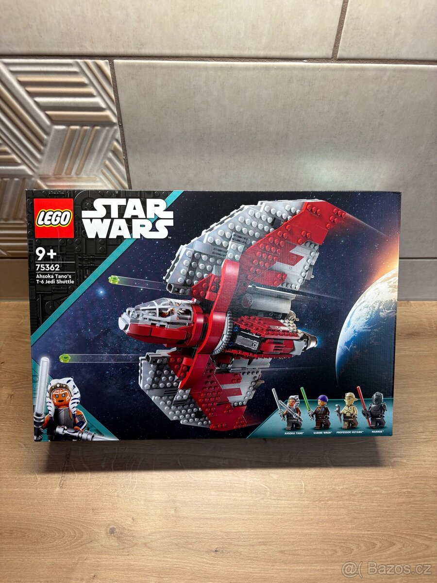 LEGO Star Wars 75362 Ahsoka Tano’s T-6 Jedi Shuttle