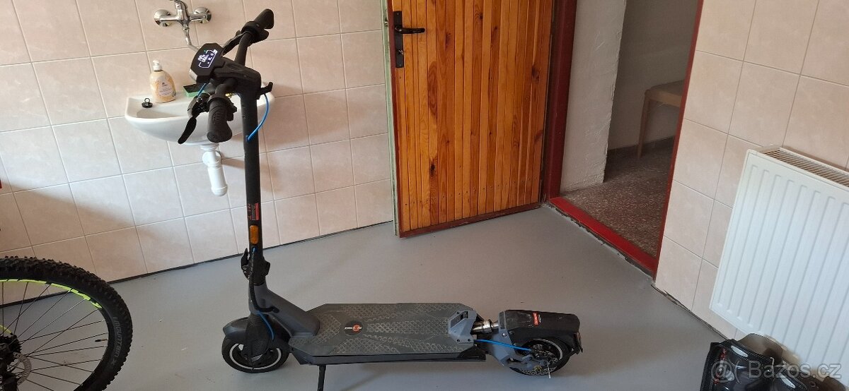 Prodám skvělou elektrokoloběžku